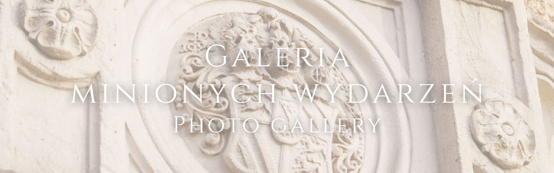 Hero banner announcing the Photo Gallery of Past Events (Galeria Minionnych Wydarzeń)